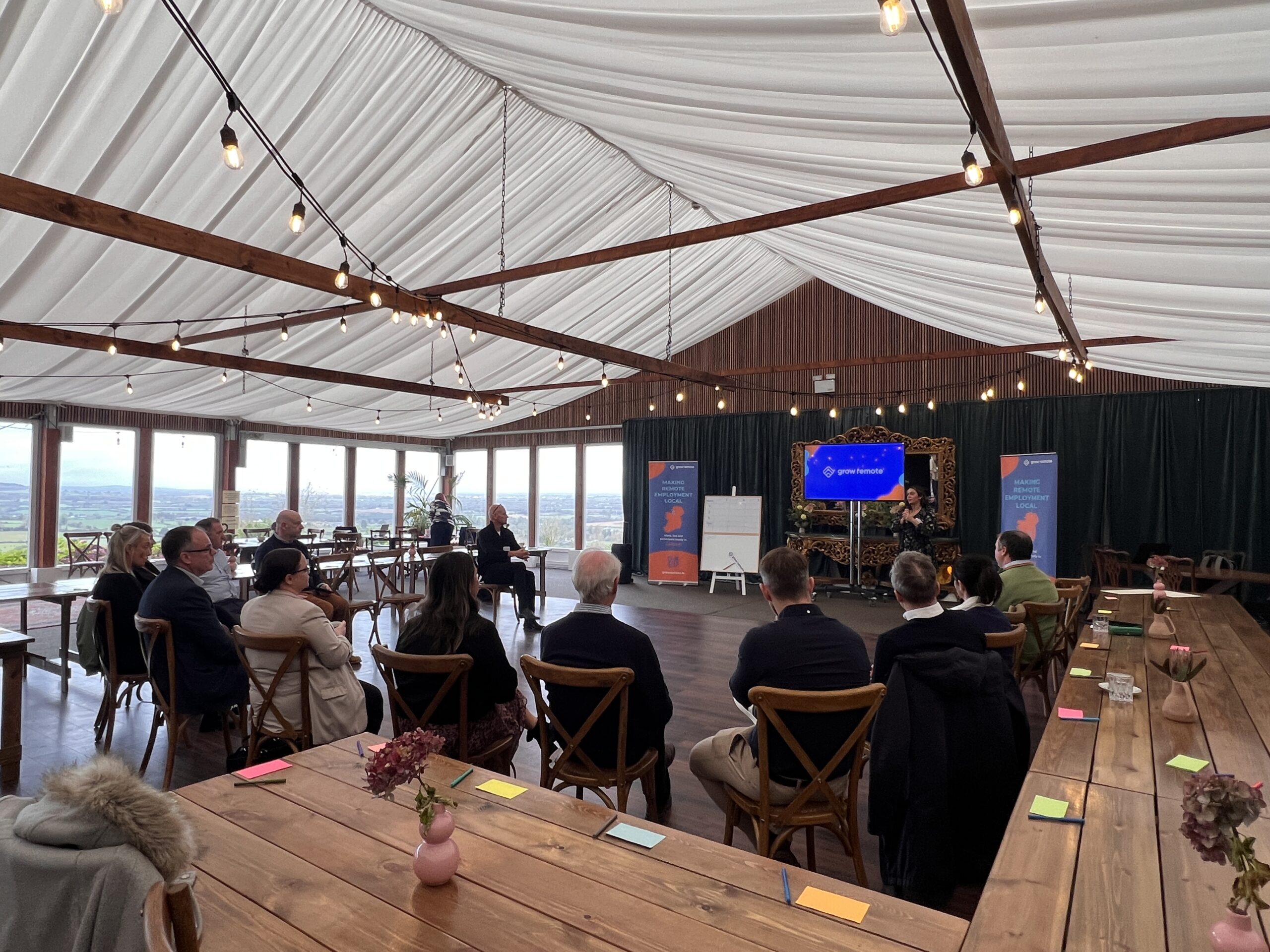 A gathering of remote employers PoCs in Mountain View Kilkenny for one of our Summit Series sessions.